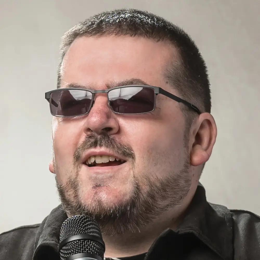 Hársházi Szabi - előadó