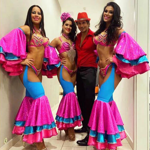 Casi Cubanos latin táncshow