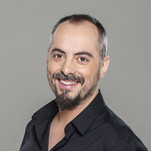 Mogács Dániel