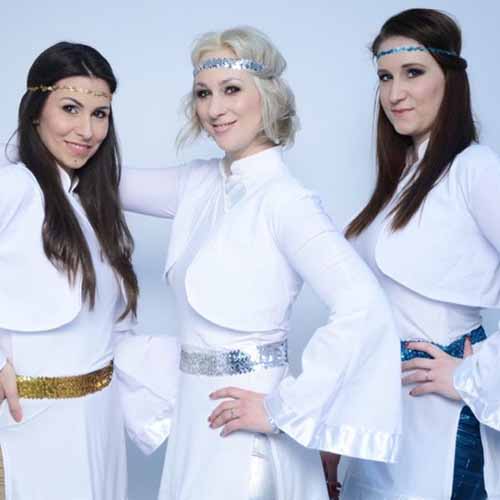 2026-08-01 Alsóregmec Abba Sisters
